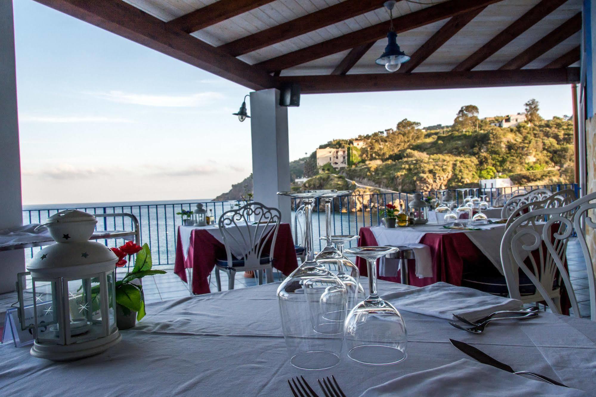 Hotel Rocce Azzurre Lipari Kültér fotó
